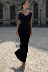 Robe longue vintage en tricot à volants, sans bretelles, avec bordure en plumes - Noir